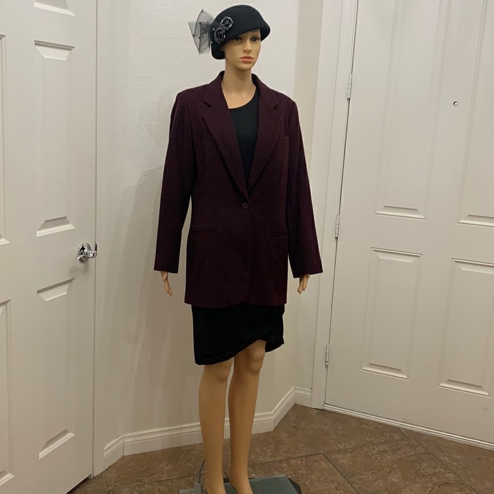 Eddie Bauer Purple Plum Medium Woman’s  Button Long Sleeve Jacket Wool Angora